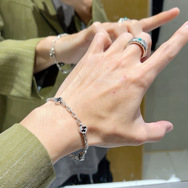 Gvc*1 bracelets